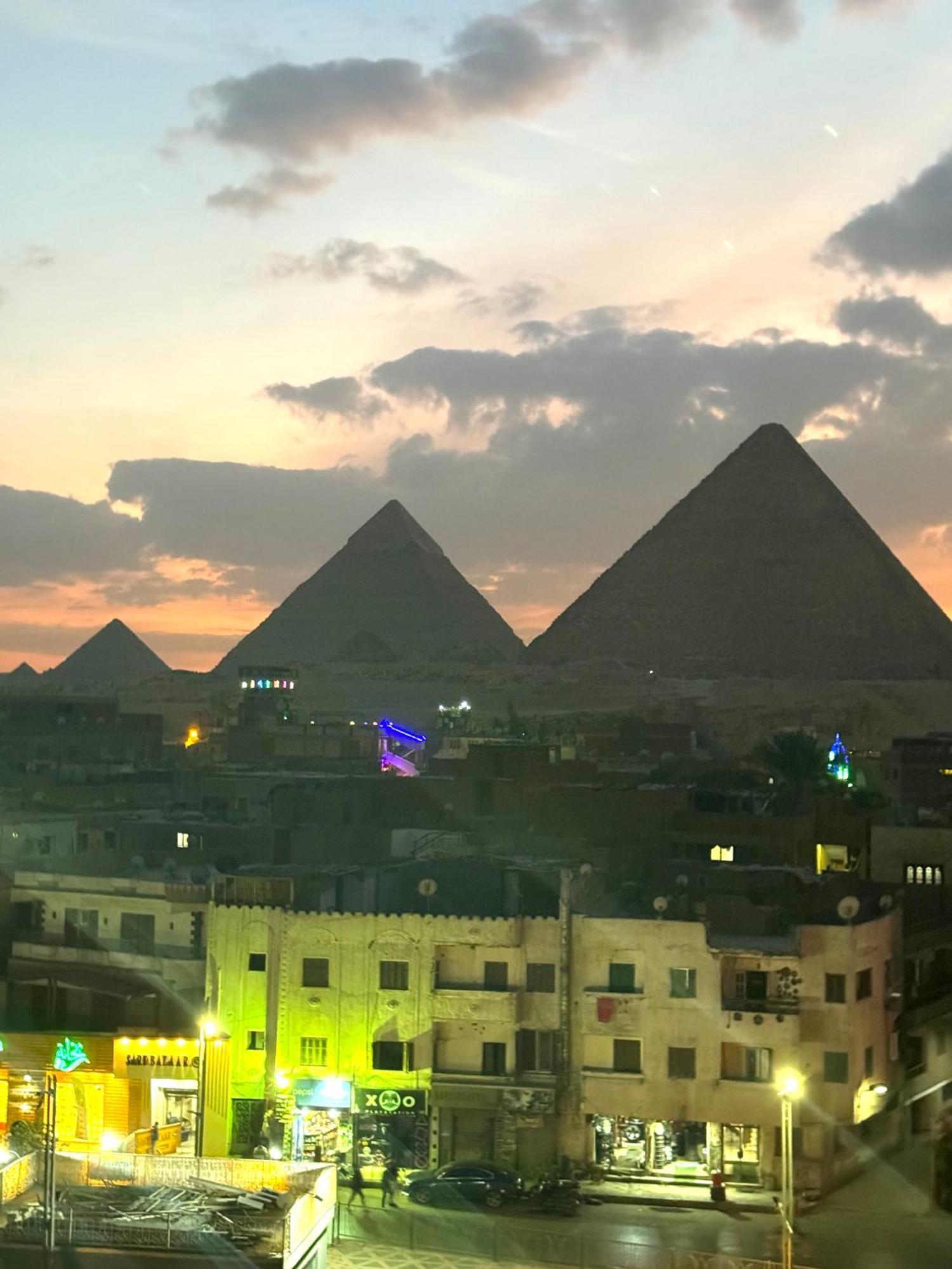 Mak Pyramids View Hotell Kafret el-Gabal Exteriör bild